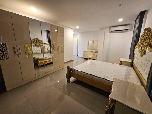 Queen Villa for rent at Borey Chip Mong 60M near Aeon Mall 3