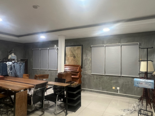 Roller blinds 13.75$