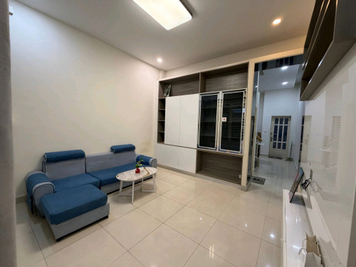 Shophouse For Rent / Borey Peng Huoth Bueng Snor