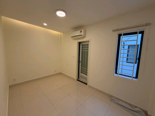 Shophouse For Rent / Borey Peng Huoth Bueng Snor