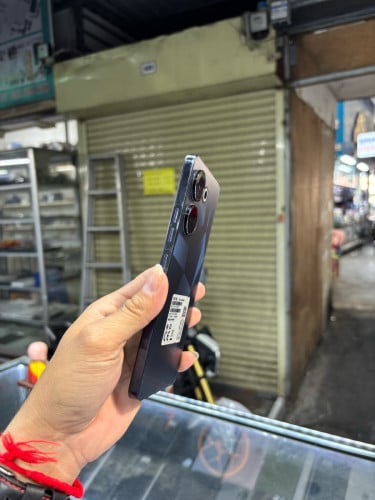 Tecno Camon20pro 256G Ram8G Sim2 global សឹកខ្នង សានុំស្រុីន