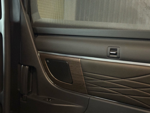 Toyota Alphard 2024 6000km