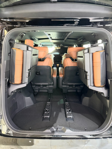 Toyota Alphard 2024 full option ក្រដាស់ពន្ធប្រើបាន5000km