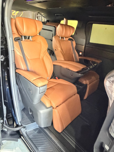 Toyota Alphard 2024 full option ក្រដាស់ពន្ធប្រើបាន5000km