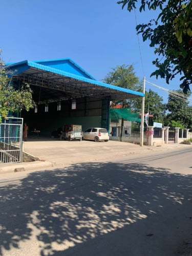 Warehouse for rent