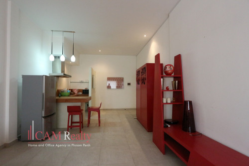 Western style 1 bedroom apartment for rent in Daun Penh