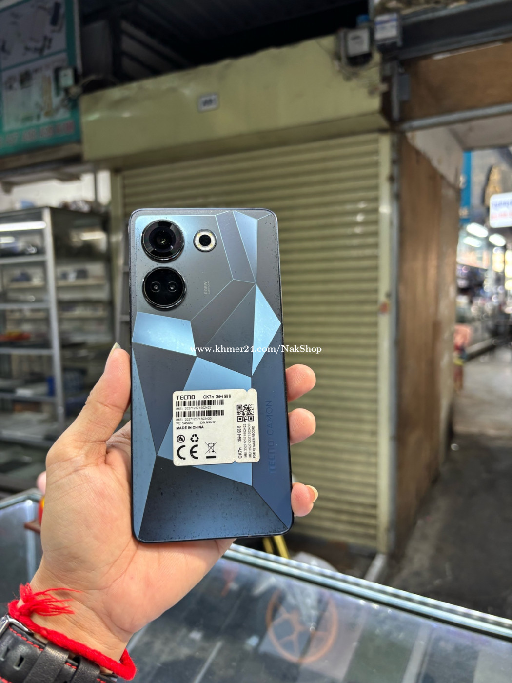 Tecno Camon20pro 256G Ram8G Sim2 global សឹកខ្នង សានុំស្រុីន
