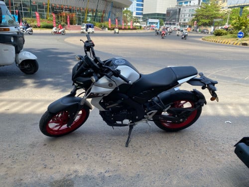 ម៉ូតូលក់