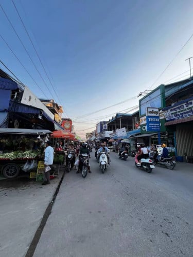 ដីលក់ ផ្លូវជាតិលេខ4