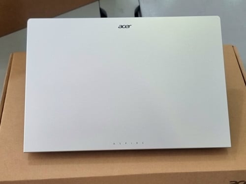 Acer lite 16 i3-1305U|DDR5 8G|M2 512GB|FHD 16" New Warranty 2Years=399$