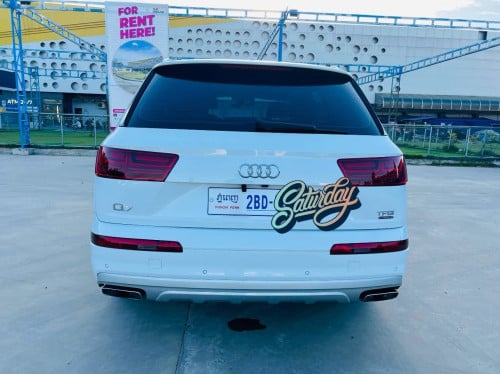 Audi Q7 2017 V6 សាំង