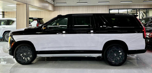 Escalade 2026