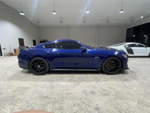 Ford Mustang GT V8 5.0L