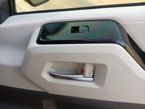 Hiace 2025 ម៉ាស៊ូត មុខវែង