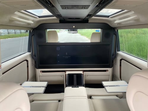 Lexus Lm350h 2025 VIP seats plate number ប្រើបាន3000km