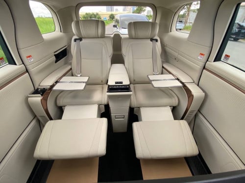 Lexus Lm350h 2025 VIP seats plate number ប្រើបាន3000km