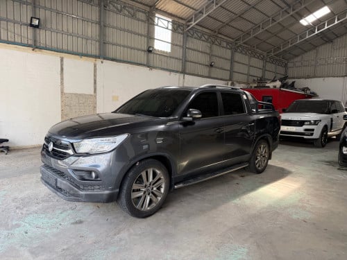 Ssamyong Rexton 2018 Pick Up ក្នុងការ៉ុត VIP