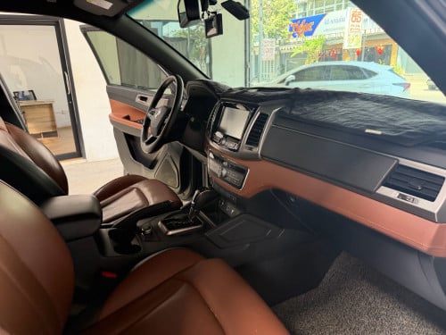 Ssamyong Rexton 2018 Pick Up ក្នុងការ៉ុត VIP