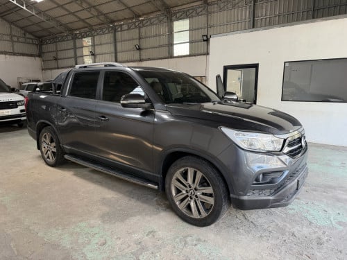 Ssamyong Rexton 2018 Pick Up ក្នុងការ៉ុត VIP