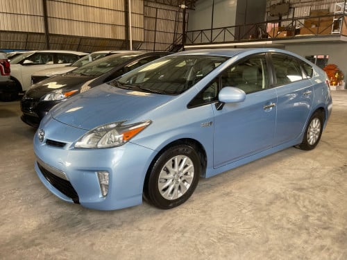 toyota Prius 2014 plug-in options 3 រៀបហើយក្ដៅៗ តម្លៃល្អបងៗ
