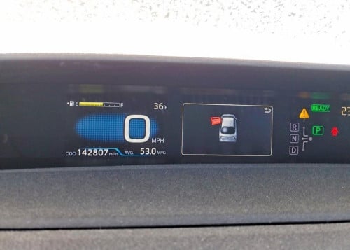 Toyota Prius 2016 option 3