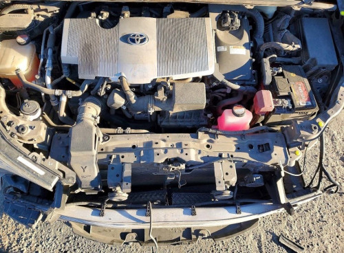 Toyota Prius 2016 option 3