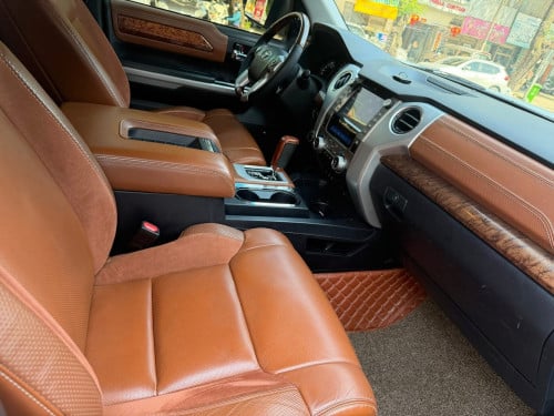 Toyota Tundra ឆ្នាំ2020 *1794* Edition ម្ចាស់ដើម សោ2គ្រាប់ ទឹកថ្នាំស្រុិនម៉ាជុំ100%