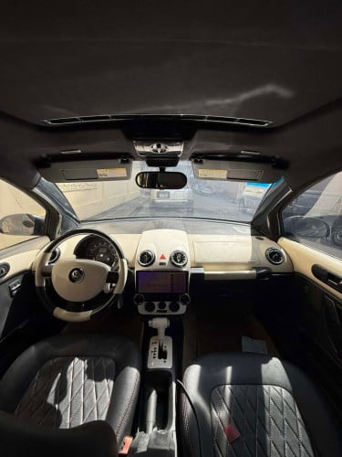 Volkswagen Beetle ម្ចាស់ដើមផ្ទាល់លេង អស់ច្រើន