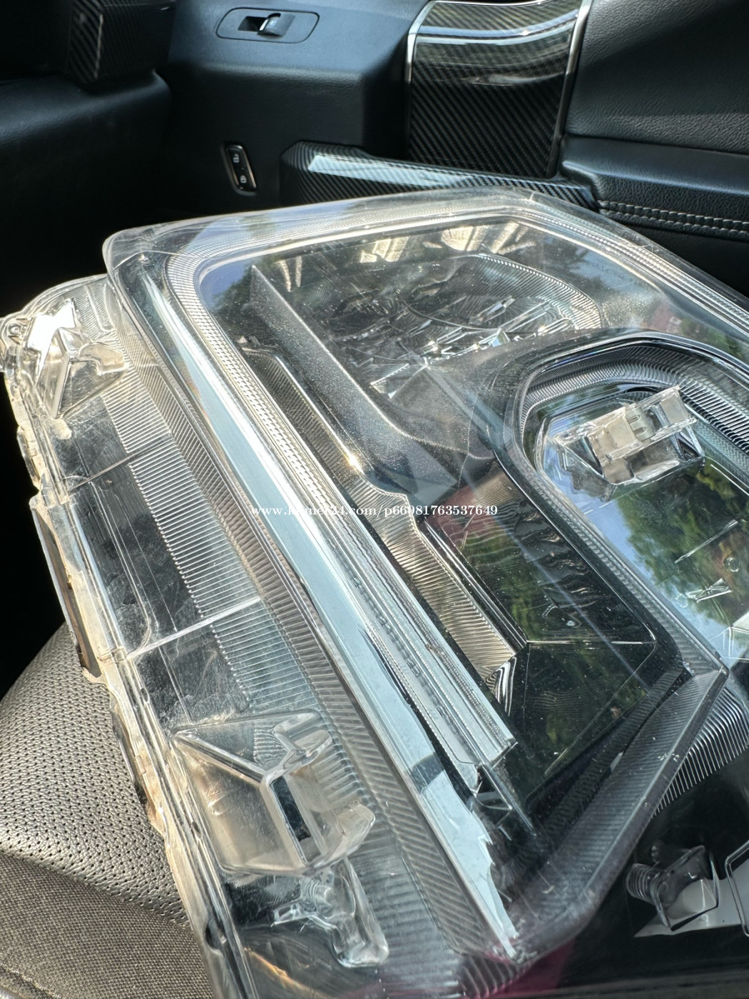 ចង្កៀង Ford Ranger XLT 2025សុីន មួយទឹកស្អាត98% ដោះចេញពីឡាន