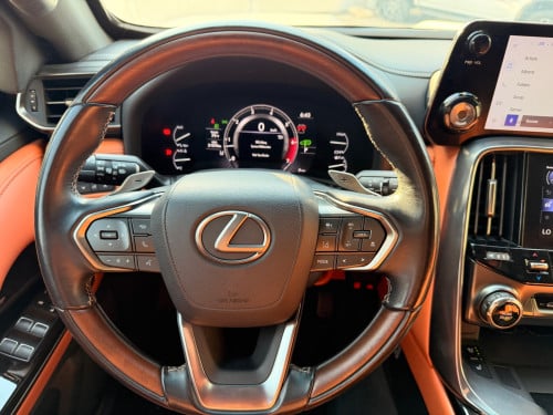 雷克萨斯Lx600防弹