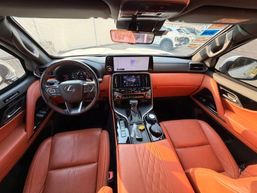 雷克萨斯Lx600防弹