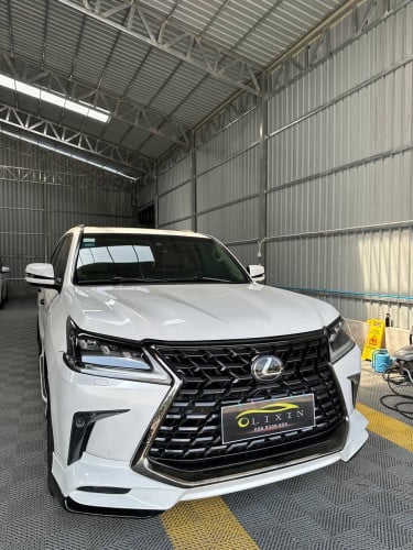 2021年LX570黑Kuro