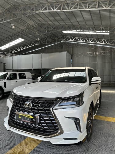 2021年LX570黑Kuro