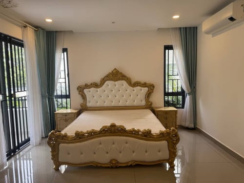 6 Bedroom Villa for Rent in Chipmong 60m near AEON3