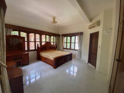 6 Bedroom Villa for Rent in Tonle Bassace