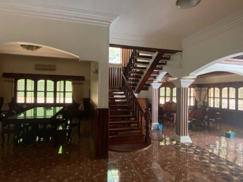 6 Bedroom Villa for Rent in Tonle Bassace