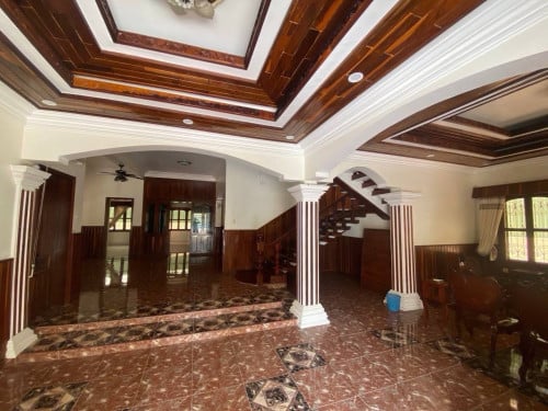 6 Bedroom Villa for Rent in Tonle Bassace