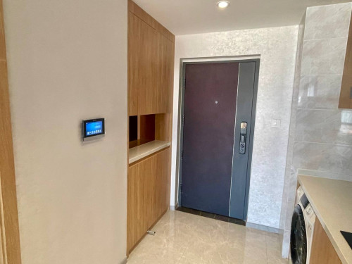 Big studio room fully furnished