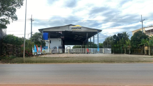 Commercial land