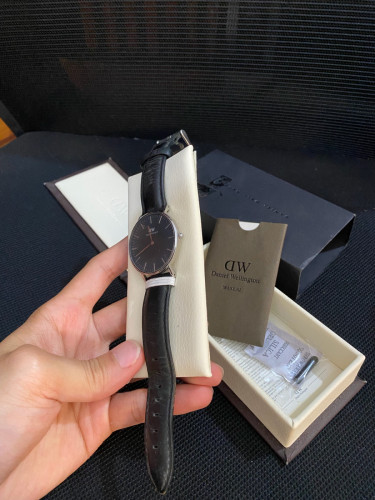 DW Watch