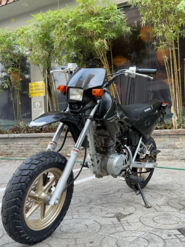 Honda XR