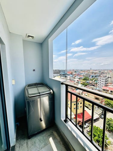 UK Condo 217