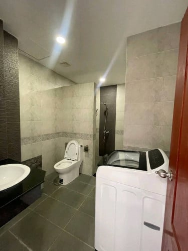 Western Studio Apartment Elevator near Orusey Market