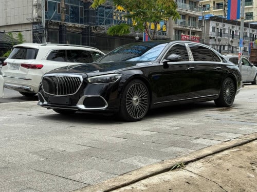 梅赛德斯-奔驰S580