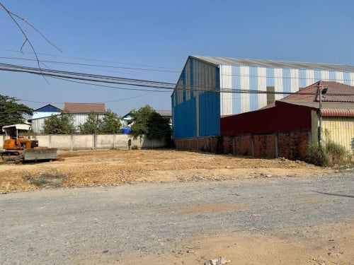 ដីលក់ជិតវត្តត្រពាំងសាលា