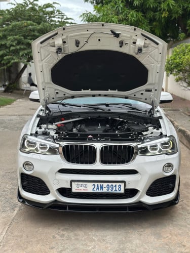 លក់ BMW X4 M Package ឆ្នាំ​ 2016 ស្រុីនមួយជុំបងប្អន​