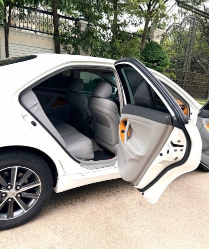 លក់ Camry LE Full Option