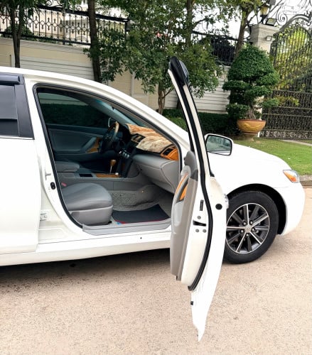 លក់ Camry LE Full Option