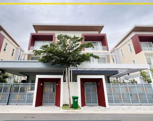 🏠花園別墅6Aវីឡាភ្លោះសល់ដីខាង🌳🌴🌱