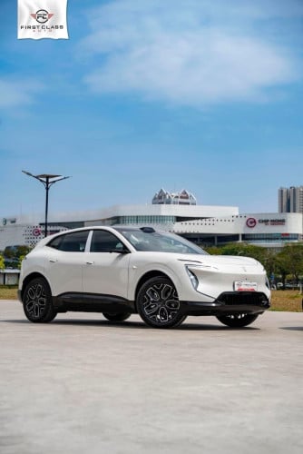🚘 Avatr 07 Elite ឆ្នាំ​ផលិត 2026 + កញ្ចក់​ Camera